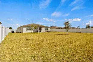 7608 NW Deysbrook Ln, Port Saint Lucie, FL 34987 - Photo 38