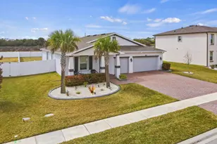 7608 NW Deysbrook Ln, Port Saint Lucie, FL 34987 - Photo 4