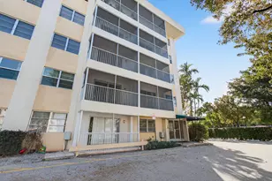 50 SW 3rd Ave, Boca Raton, FL 33432 - Photo 56