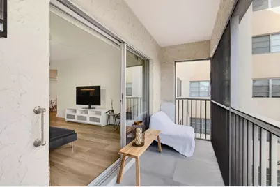 50 SW 3rd Avenue #311, Boca Raton, FL 33432 - Photo 10