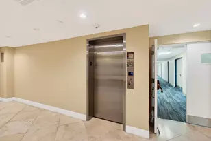 50 SW 3rd Ave, Boca Raton, FL 33432 - Photo 60