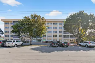 50 SW 3rd Ave, Boca Raton, FL 33432 - Photo 58