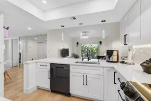 50 SW 3rd Ave, Boca Raton, FL 33432 - Photo 26