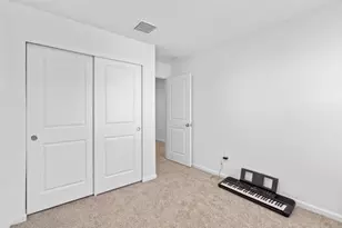 419 Salisbury Cir, Fort Pierce, FL 34982 - Photo 20