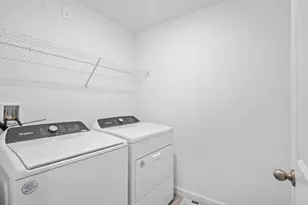 419 Salisbury Cir, Fort Pierce, FL 34982 - Photo 12