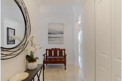 806 E Windward Way #524, Lantana, FL 33462 - Photo 2