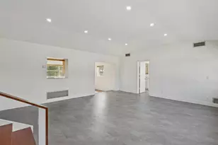 5160 Lake Osborne Dr, Lake Worth, FL 33461 - Photo 10