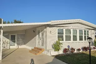 179 NE Emerald Dr, Jensen Beach, FL 34957 - Photo 2