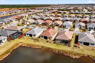 11800 SW Silverlake Falls Dr, Port Saint Lucie, FL 34987 - Photo 46