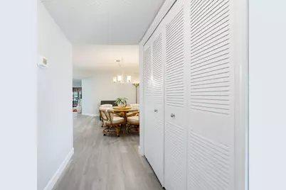 841 SW South River Drive #205, Stuart, FL 34997 - Photo 6
