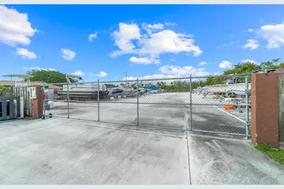 841 SW South River Drive #205, Stuart, FL 34997 - Photo 38