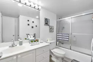 19380 Collins Ave, Sunny Isles Beach, FL 33160 - Photo 24
