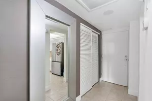 19380 Collins Ave, North Miami Beach, FL 33160 - Photo 14