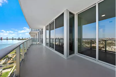 220 Lake Shore Drive #N-1521, West Palm Beach, FL 33403 - Photo 8