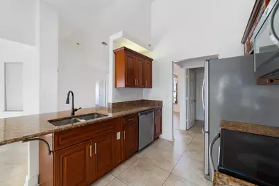 434 SW Lacroix Avenue, Port Saint Lucie, FL 34953 - Photo 12
