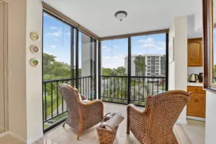 6805 Willow Wood Dr, Boca Raton, FL 33434 - Photo 4