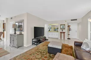 6805 Willow Wood Dr, Boca Raton, FL 33434 - Photo 8