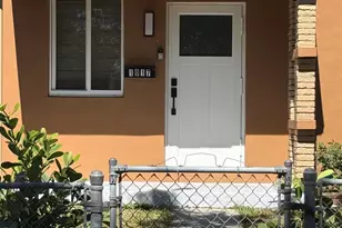 1017 Hampton Rd, West Palm Beach, FL 33405 - Photo 1