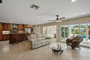 618 Riverside Rd, North Palm Beach, FL 33408 - Photo 10