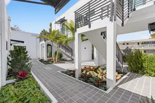 521 3rd Ave N, Lake Worth Beach, FL 33460 - Photo 6