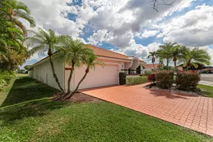 10861 White Aspen Ln, Boca Raton, FL 33428 - Photo 2