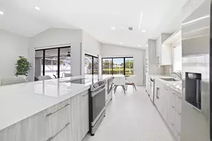 10861 White Aspen Ln, Boca Raton, FL 33428 - Photo 16