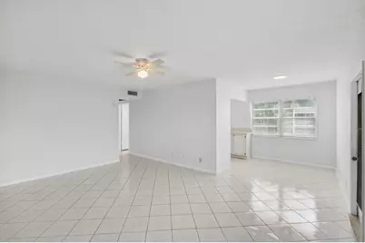 360 Fanshaw I, Boca Raton, FL 33434 - Photo 2