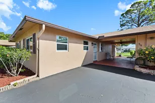715 Whippoorwill Ln, Delray Beach, FL 33445 - Photo 4