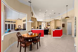 8668 Marlamoor Ln, Palm Beach Gardens, FL 33412 - Photo 14