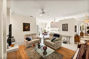 2013 Bedford Dr, Palm Beach Gardens, FL 33403 - Photo 6