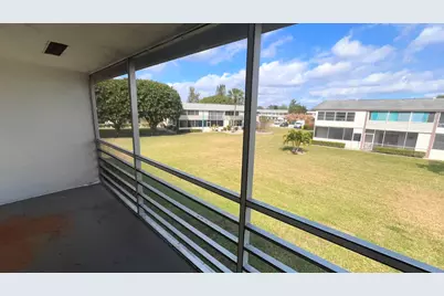 234 Camden J #234, West Palm Beach, FL 33417 - Photo 12