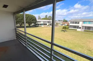 234 Camden J, West Palm Beach, FL 33417 - Photo 12