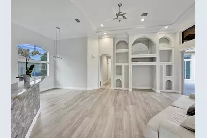 2933 E Fontana Court, West Palm Beach, FL 33411 - Photo 12