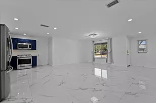 9110 Banquet Way, Lake Worth, FL 33467 - Photo 8