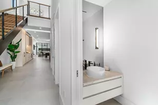 810 Palm Trail, Delray Beach, FL 33483 - Photo 6