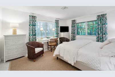 241 List Road, Palm Beach, FL 33480 - Photo 50