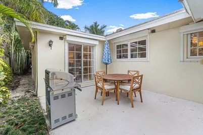241 List Road, Palm Beach, FL 33480 - Photo 24