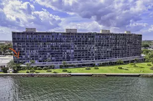 130 Lakeshore Dr, North Palm Beach, FL 33408 - Photo 84