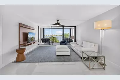 130 Lakeshore Drive #323, North Palm Beach, FL 33408 - Photo 4