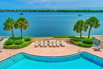 130 Lakeshore Drive #323, North Palm Beach, FL 33408 - Photo 2