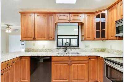 2402 SE Alden Street, Port Saint Lucie, FL 34984 - Photo 16