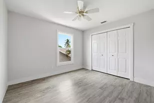 12912 Meadowbreeze Dr, Wellington, FL 33414 - Photo 32