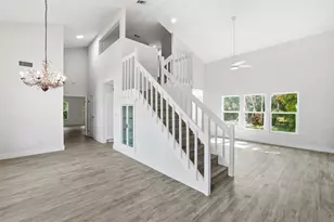 12912 Meadowbreeze Dr, Wellington, FL 33414 - Photo 8