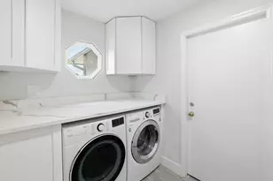 12912 Meadowbreeze Dr, Wellington, FL 33414 - Photo 20