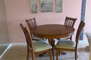 210 Windsor J, West Palm Beach, FL 33417 - Photo 2