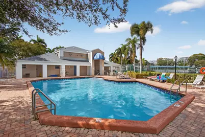 2274 Discovery Circle W #2274, Deerfield Beach, FL 33442 - Photo 16