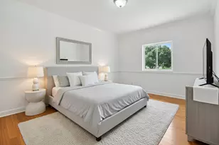 2801 Embassy Dr, West Palm Beach, FL 33401 - Photo 22
