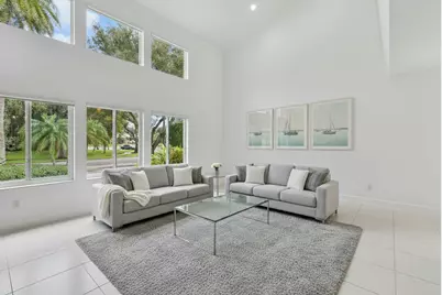 2801 Embassy Drive, West Palm Beach, FL 33401 - Photo 2