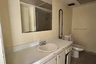 5441 SW 36th St, Hollywood, FL 33023 - Photo 10