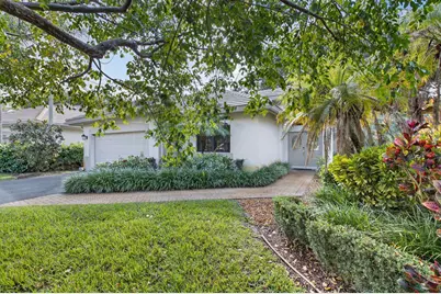 4970 Pine Tree Drive #4970, Boynton Beach, FL 33436 - Photo 4